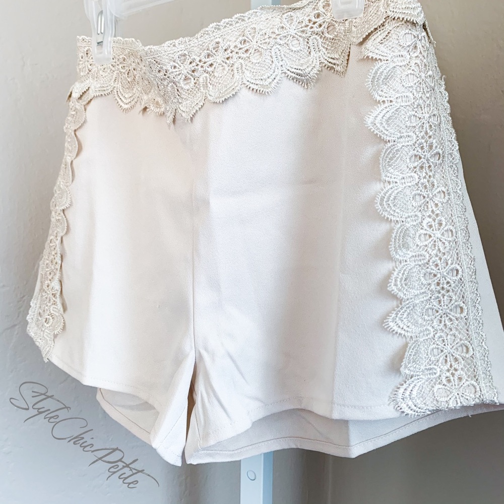 Sweet Journey Boho Lace Trimmed Shorts Cream